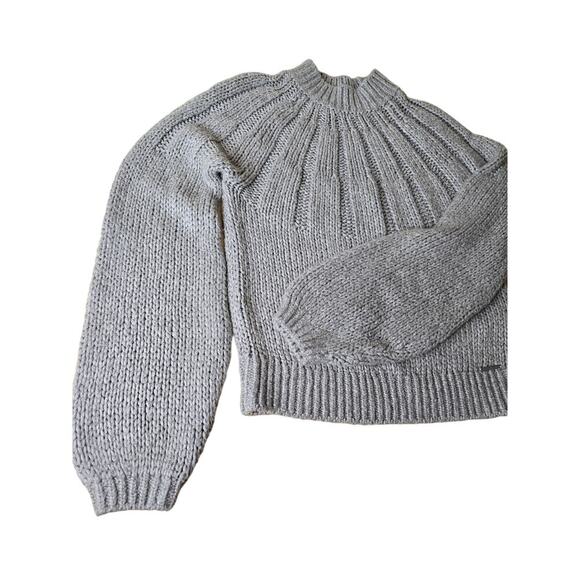 Abercrombie & Fitch Soft Beige Balloon Sleeve Cable Knit Sweater Womens Small - Picture 6 of 6